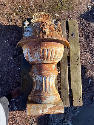 Cast iron Victorian wall water fountain